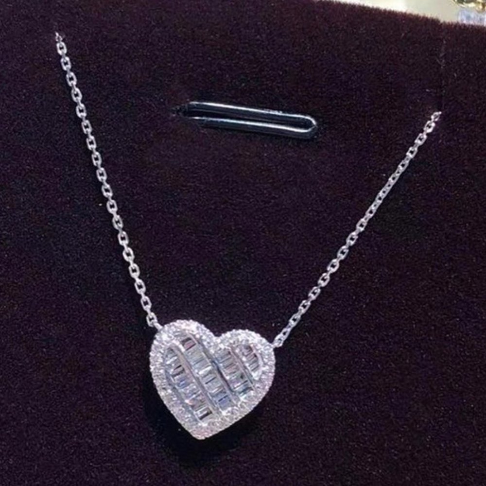 🎀 Love Heart Shape Necklace CZ Silver Color Necklace for Women, HA4598